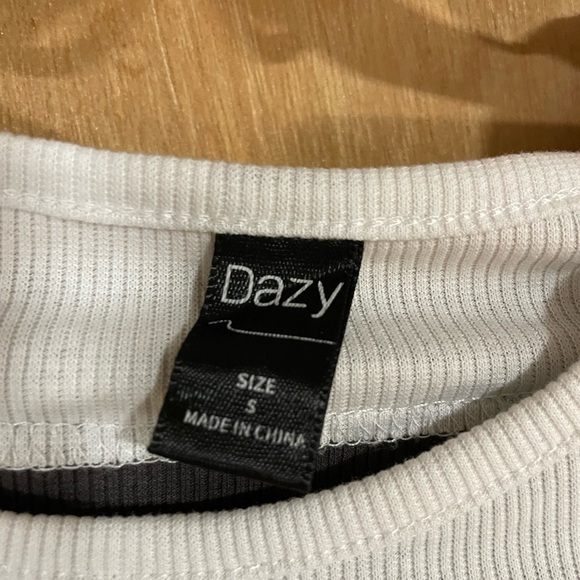 #172- DAZY -Letter Patched Cut Out Rib Knit 2 In 1 Crop Tee,Dark Grey, S - Picture 3 of 3